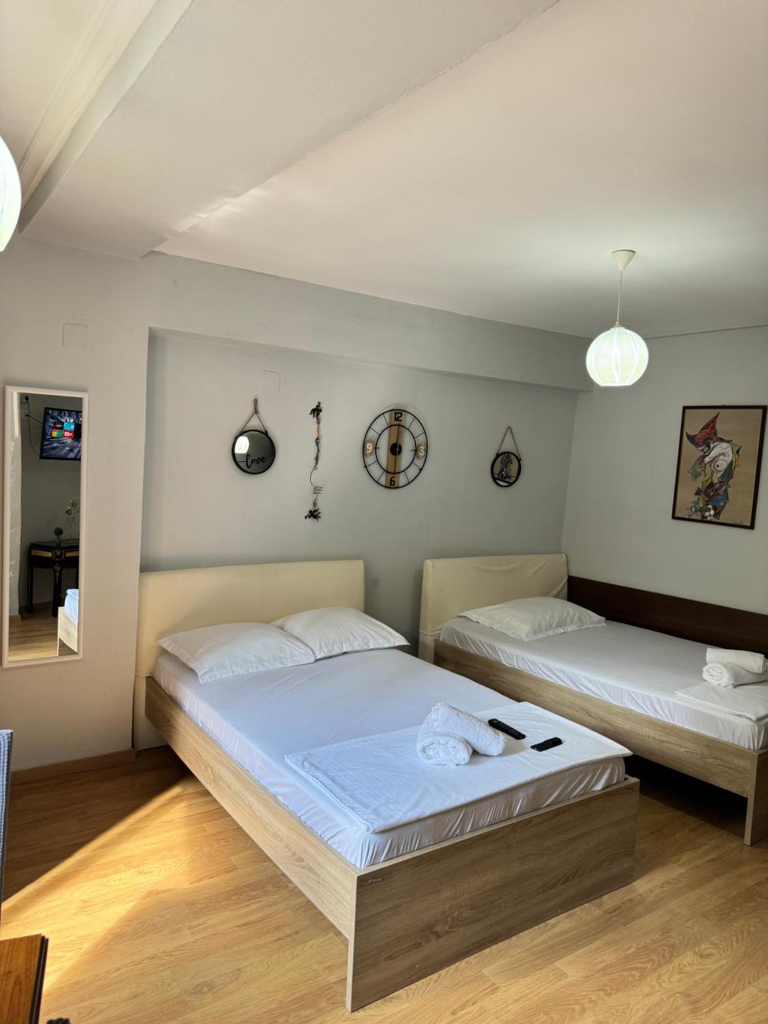 Tirana Centre Lions Gate 9 Apartment ภายนอก รูปภาพ